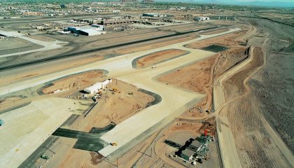 Phoenix Havalimanı Projesi